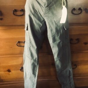 Bob Hale NWT Olive Green Cargo Pants Size 31 NWT
